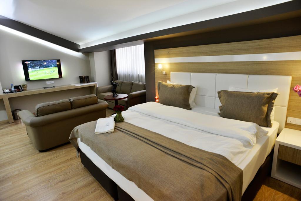 אסקיסהיר Arus Hotel מראה חיצוני תמונה